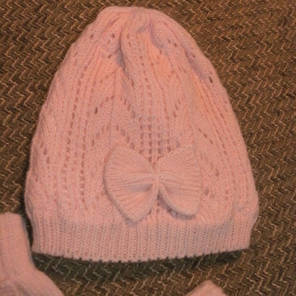 Starting Out Set Pink Crochet Knit Hat & Matching Mittens with Bows size Infant